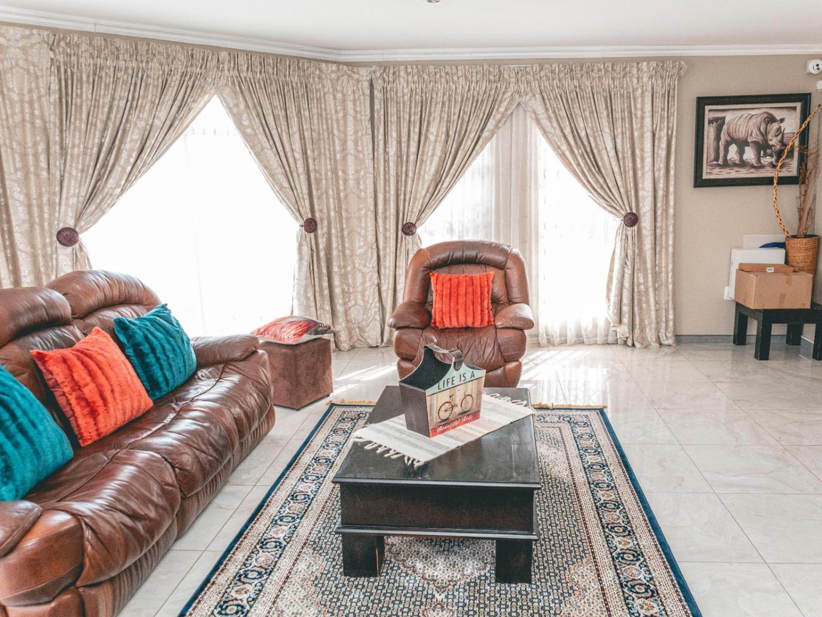 Khutso Boutique Hotel เฮซีวิว ภายนอก รูปภาพ
