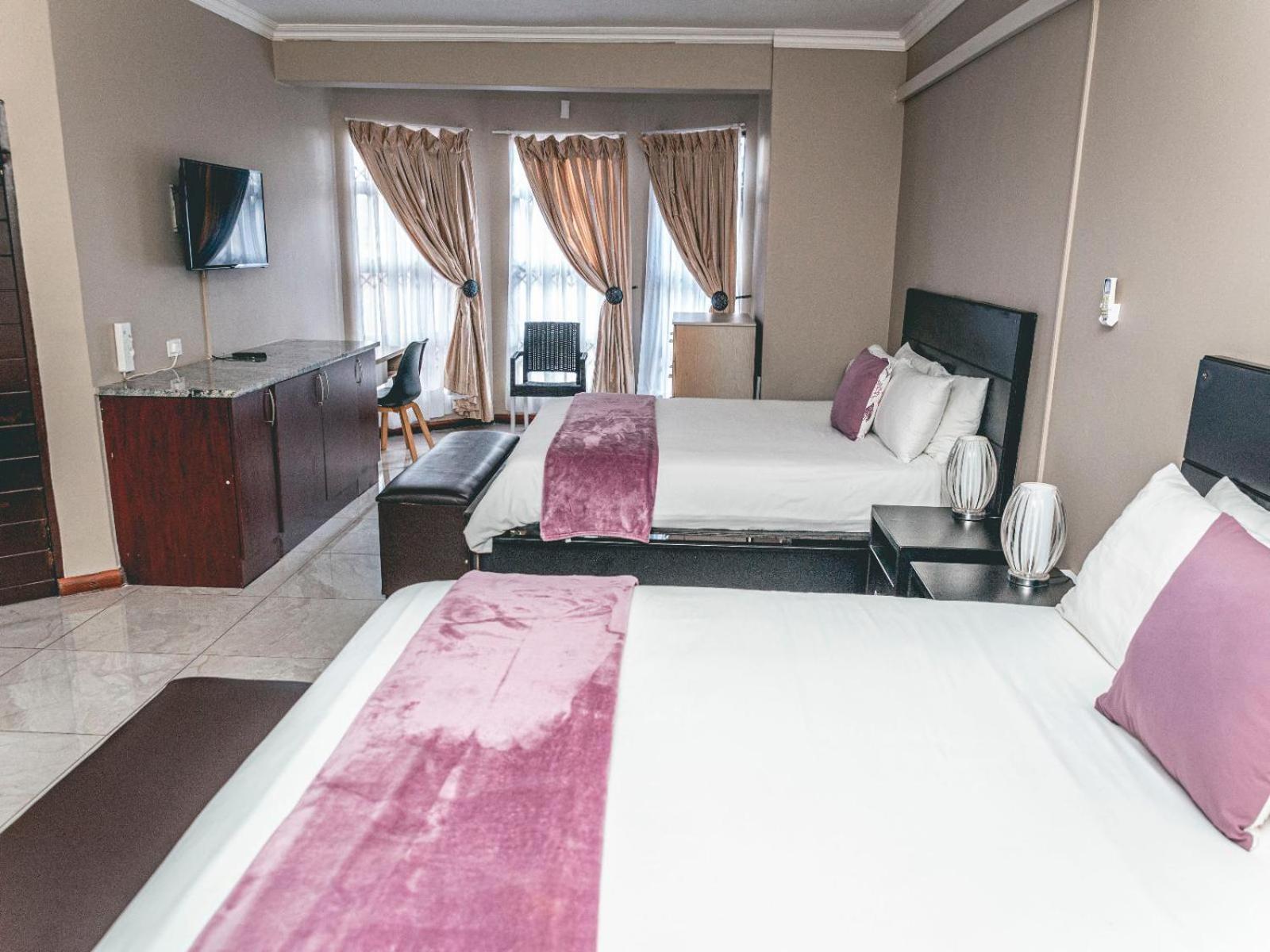 Khutso Boutique Hotel เฮซีวิว ภายนอก รูปภาพ