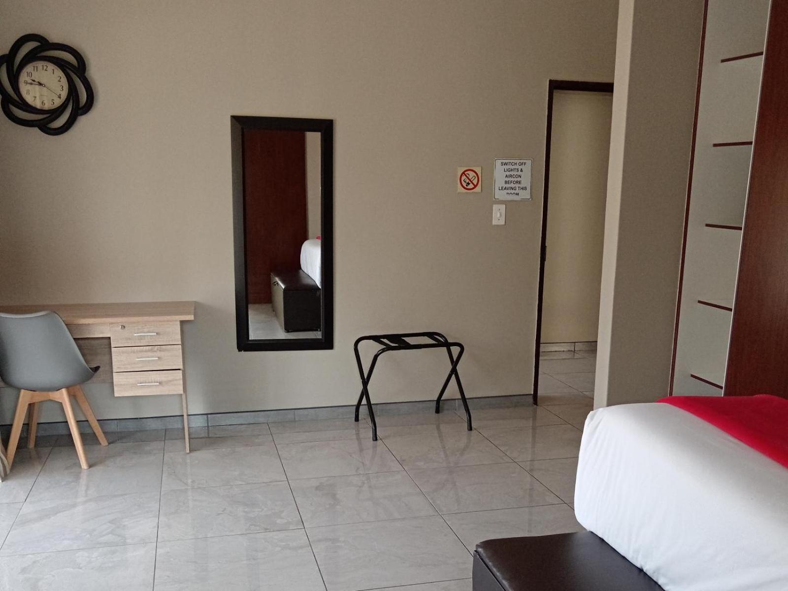 Khutso Boutique Hotel เฮซีวิว ห้อง รูปภาพ
